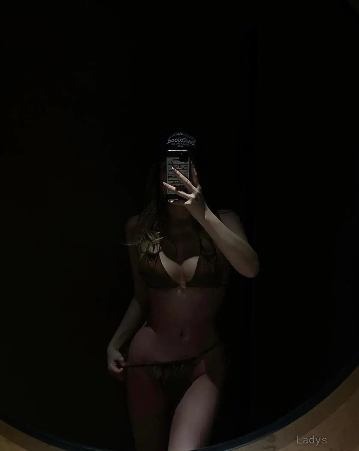 Nika New, 24 years beautiful nude Istanbul escorts girl, height 168 sm, Weight 54 kg