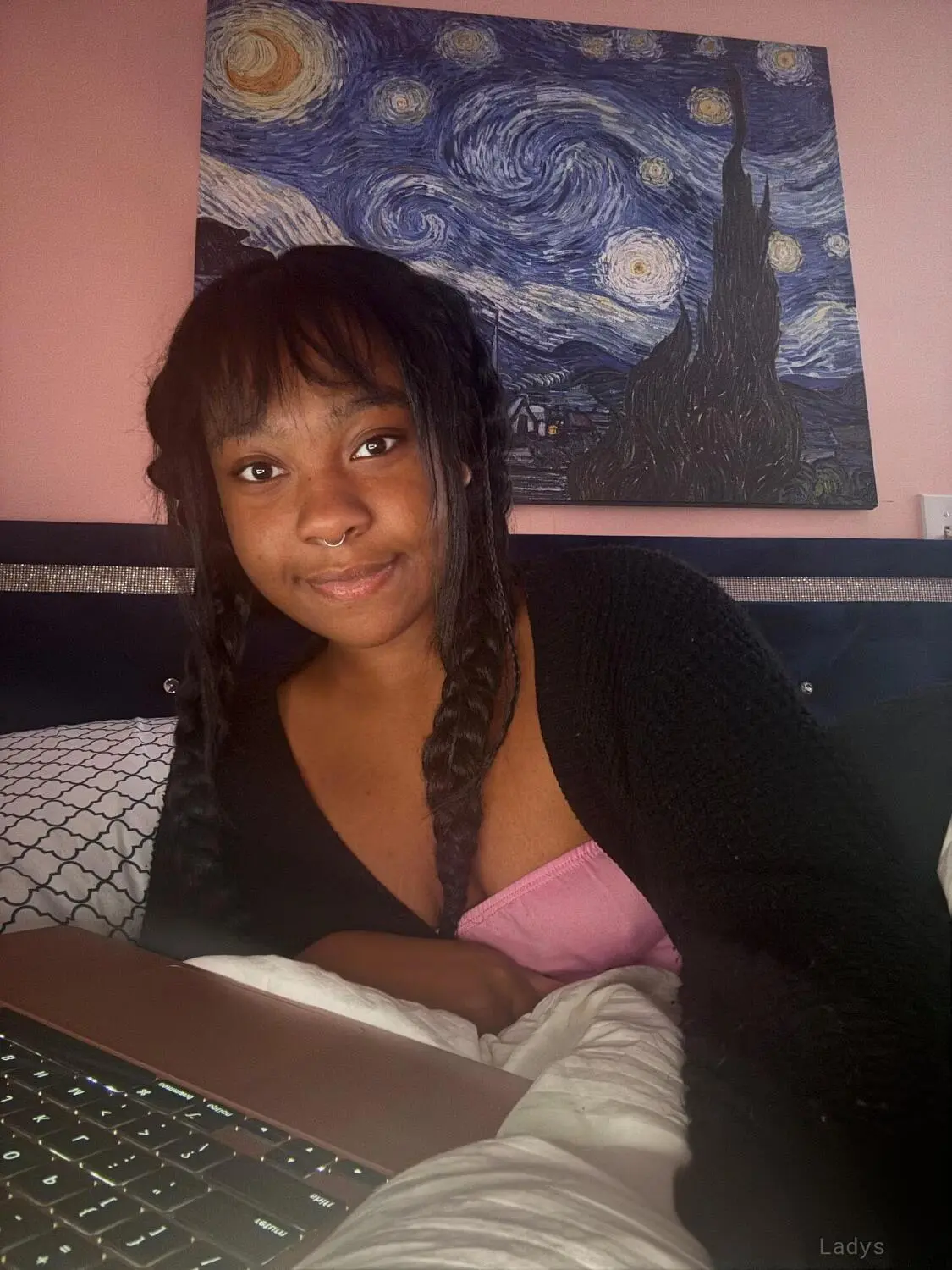 Naomi Raine, 19 years beautiful nude Jacksonville escorts girl, height 163 sm, Weight 59 kg