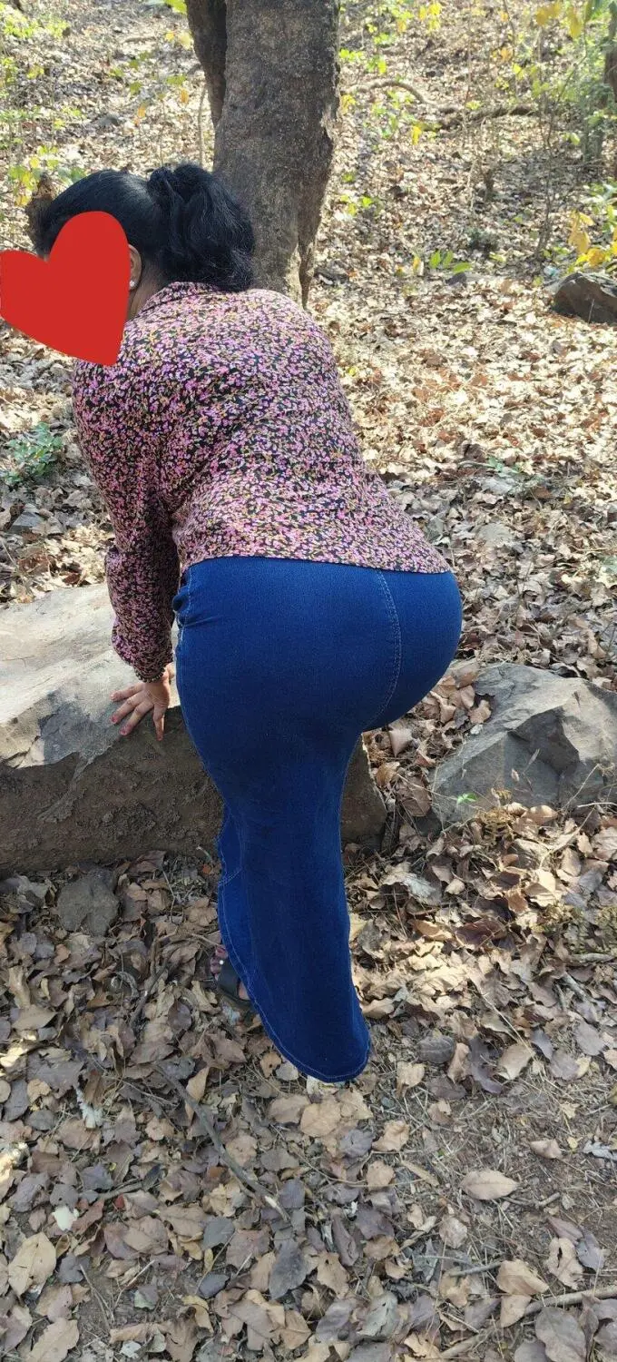 Married, 32 years old Jaipur escort girl with big tits, height 153 sm, Weight  kg