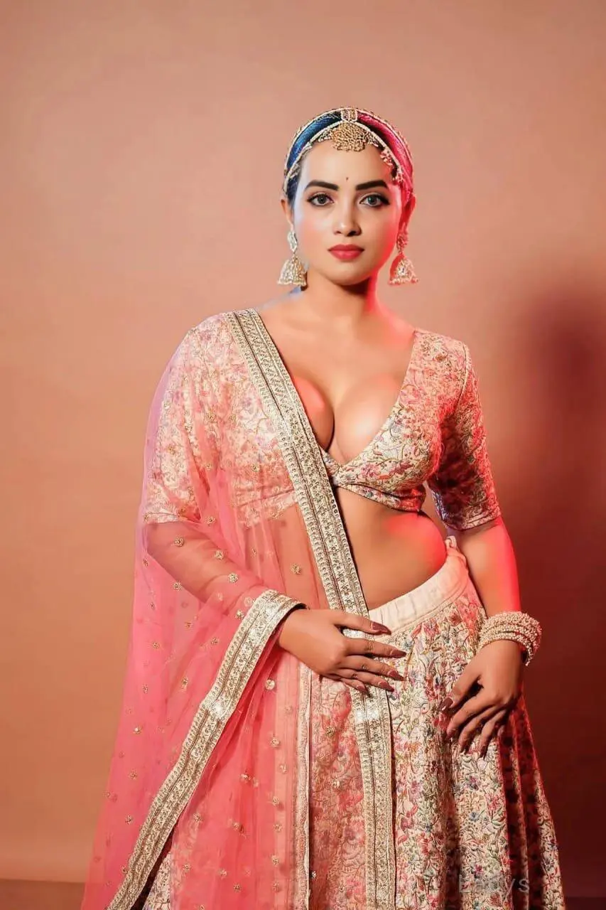 Ritika, 25 years old Jaipur escort girl with big tits, height 165 sm, Weight kg