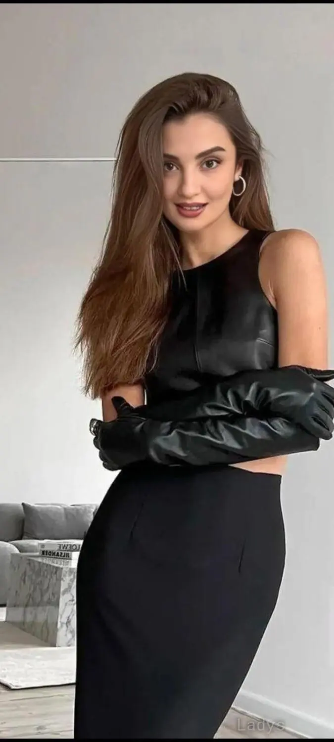 Rose, 21 years old Jaipur escort girl with big tits, height 168 sm, Weight  kg