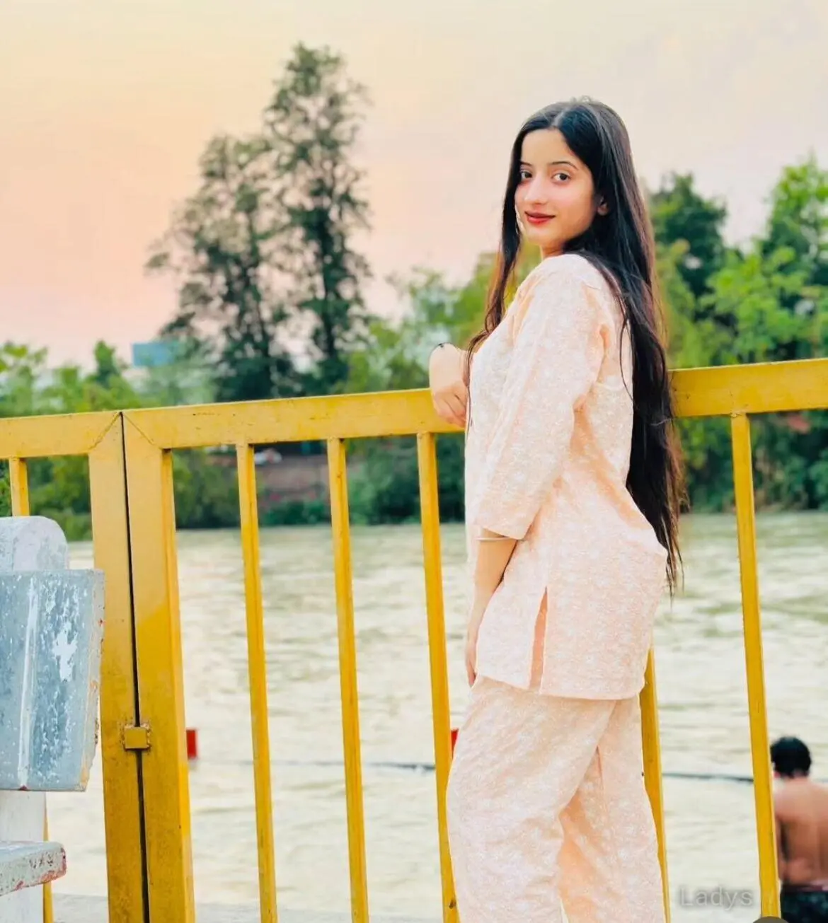 Dolly, 26 years beautiful nude Jaipur escorts girl, height 154 sm, Weight kg