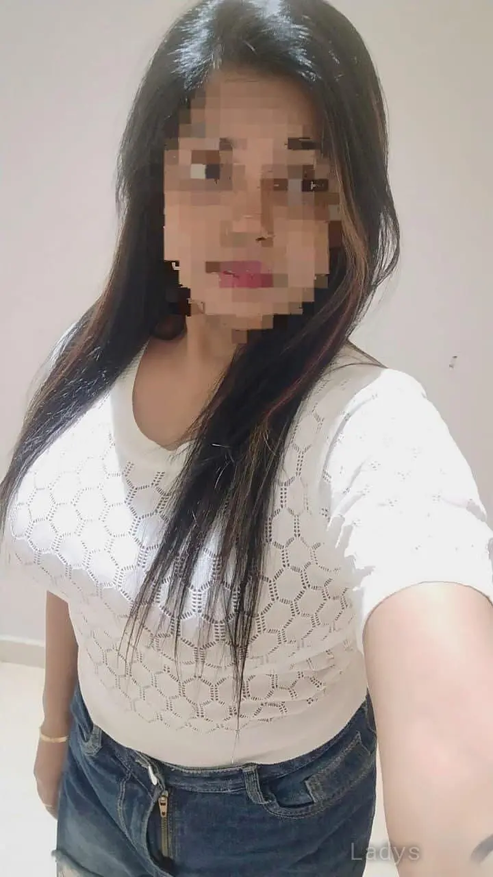 Kate, 20 years beautiful nude Jaipur escorts girl, height 155 sm, Weight kg