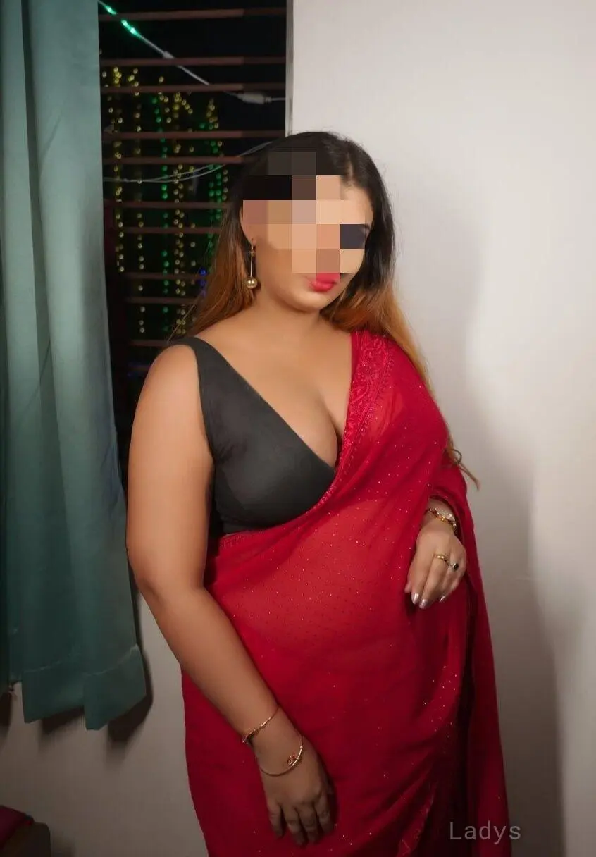 Lisa, 29 years beautiful nude Jaipur escorts girl, height 160 sm, Weight kg