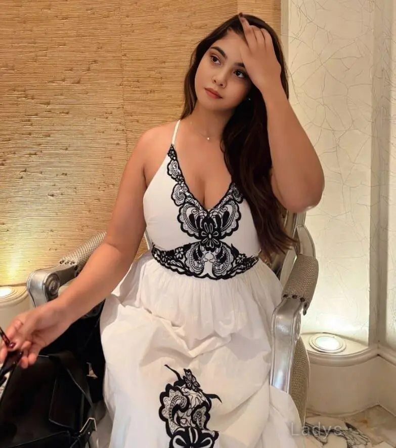 Safiya,  years beautiful nude Jaipur escorts girl, height  sm, Weight  kg