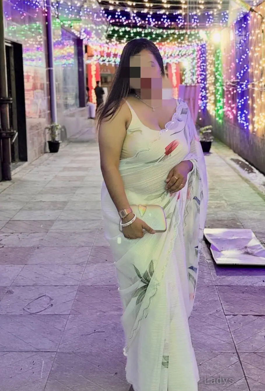 Stella, 29 years beautiful nude Jaipur escorts girl, height 165 sm, Weight kg
