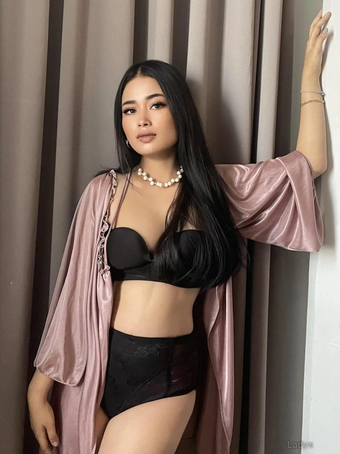 Claudy petite girl, years asian escorts girl, height sm, Weight kg, Jakarta eacort-1
