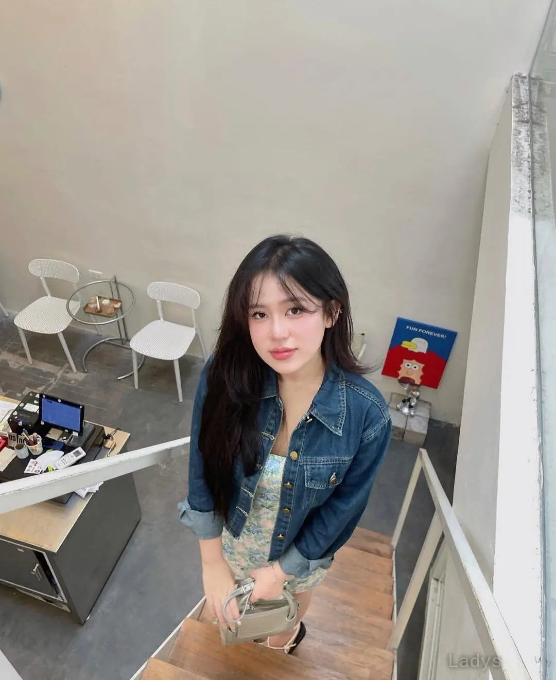 Adinda, 24 years old Jakarta escort girl with big tits, height 167 sm, Weight kg