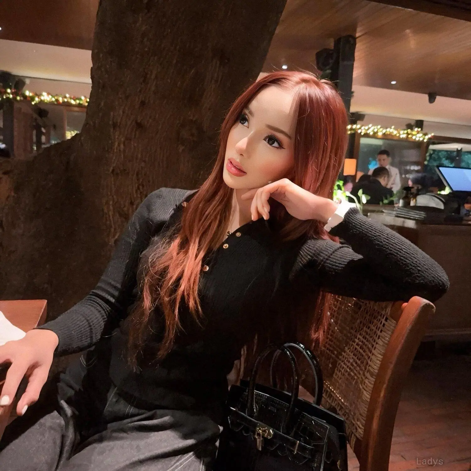 Alysa, 22 years old Jakarta escort girl with big tits, height 165 sm, Weight  kg