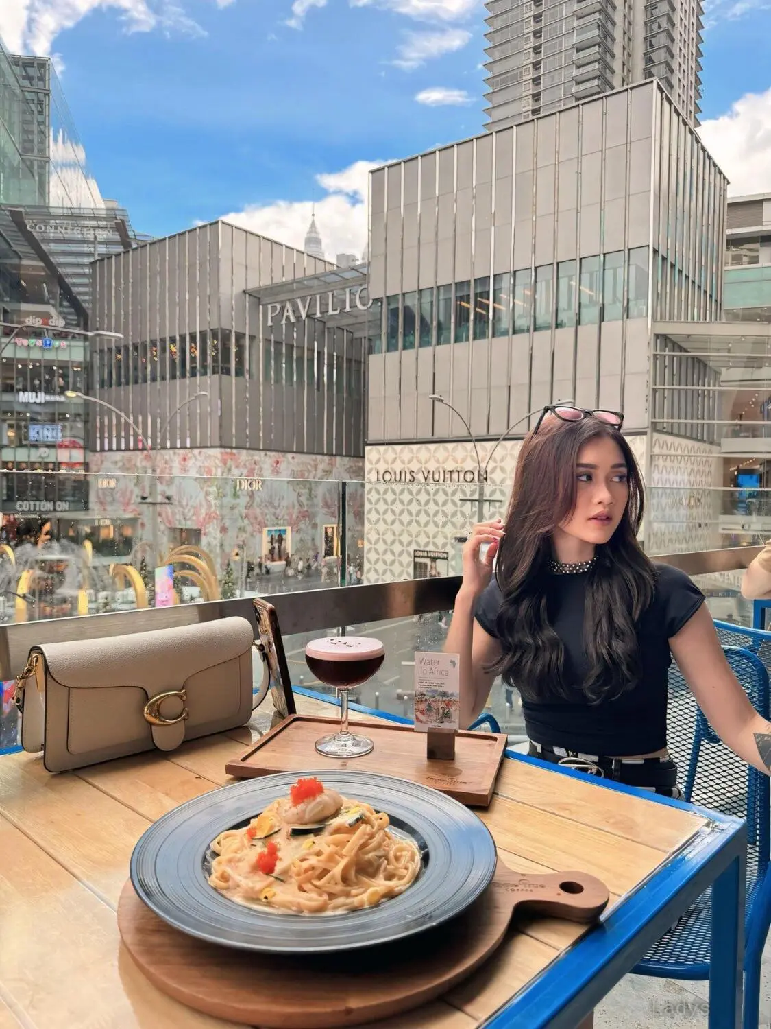 Anya, 25 years old Jakarta escort girl with big tits, height 155 sm, Weight  kg