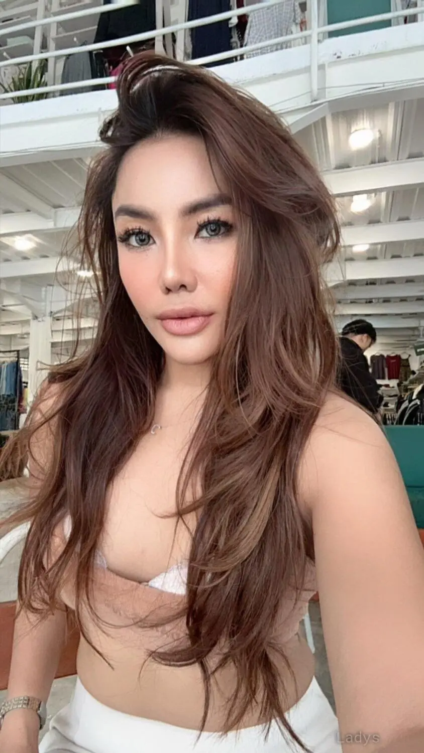 Audrey Carla, 24 years old Jakarta escort girl with big tits, height 166 sm, Weight  kg