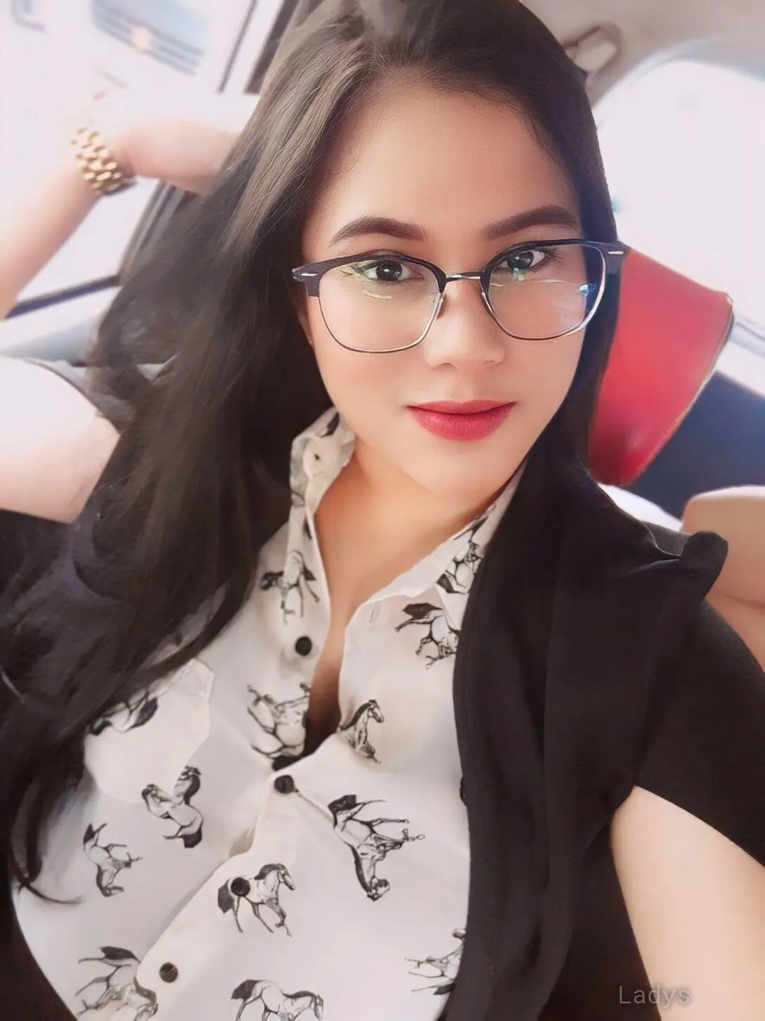 Lala, 22 years old Jakarta escort girl with big tits, height 160 sm, Weight kg