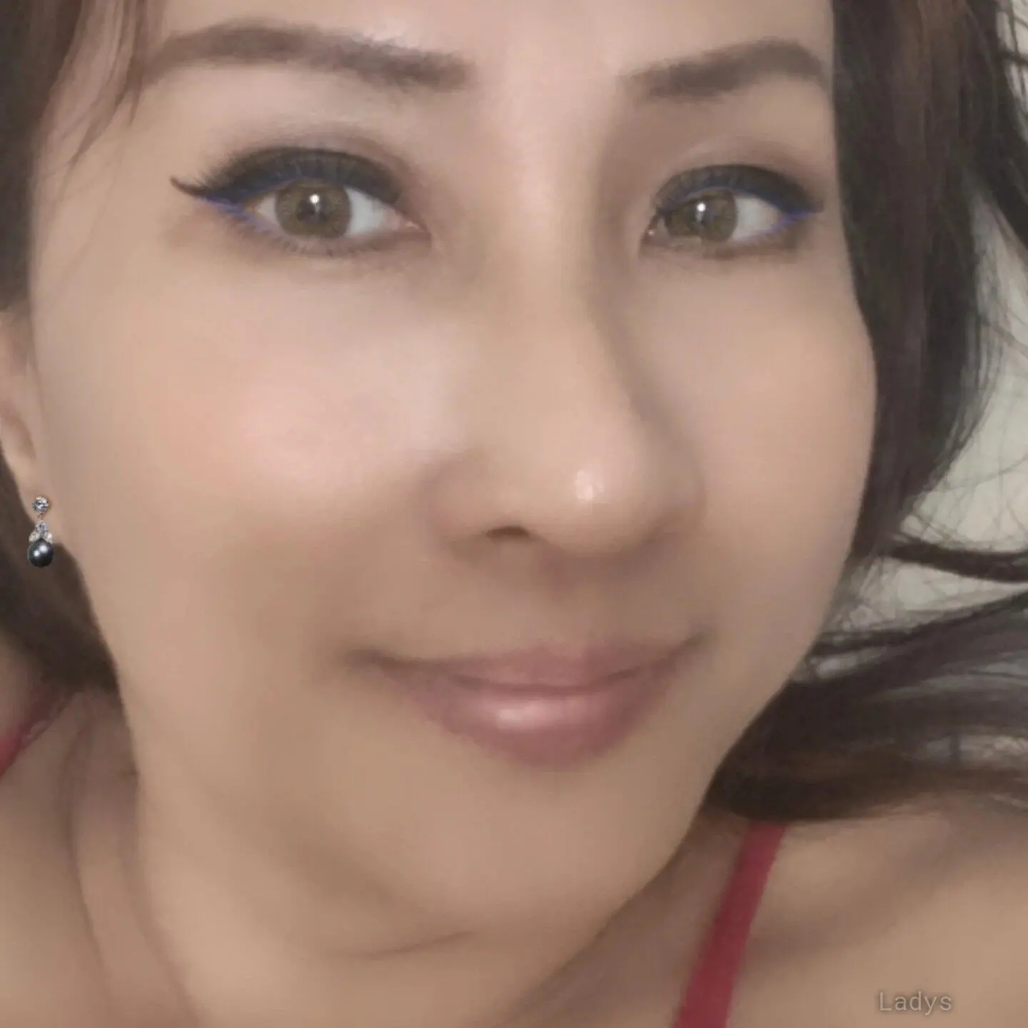 Lyn, 39 years old Jakarta escort girl with big tits, height 163 sm, Weight kg