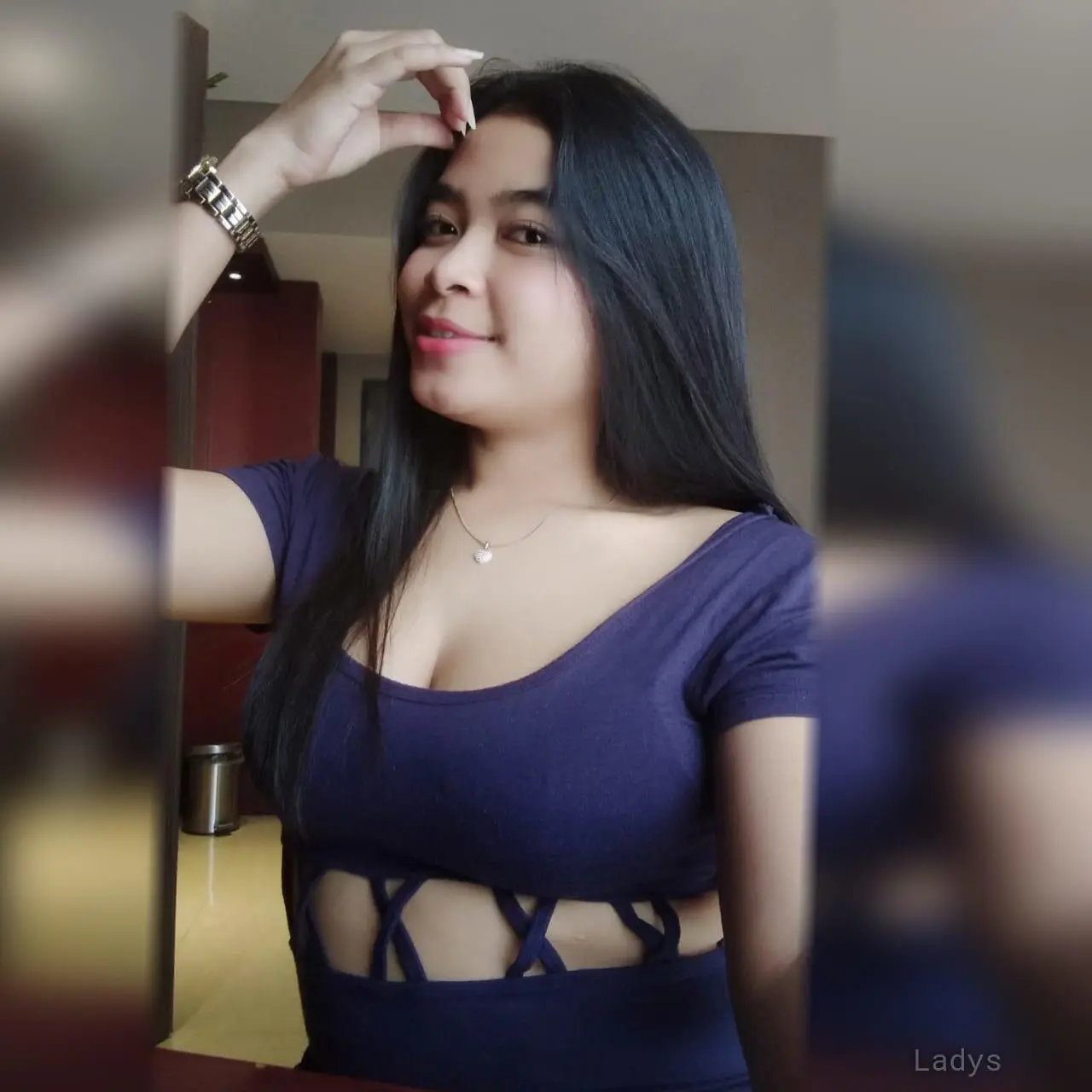 Zelin, 23 years old Jakarta escort girl with big tits, height 169 sm, Weight kg