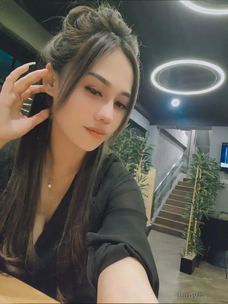 Alissha, 22 years beautiful nude Jakarta escorts girl, height 166 sm, Weight kg