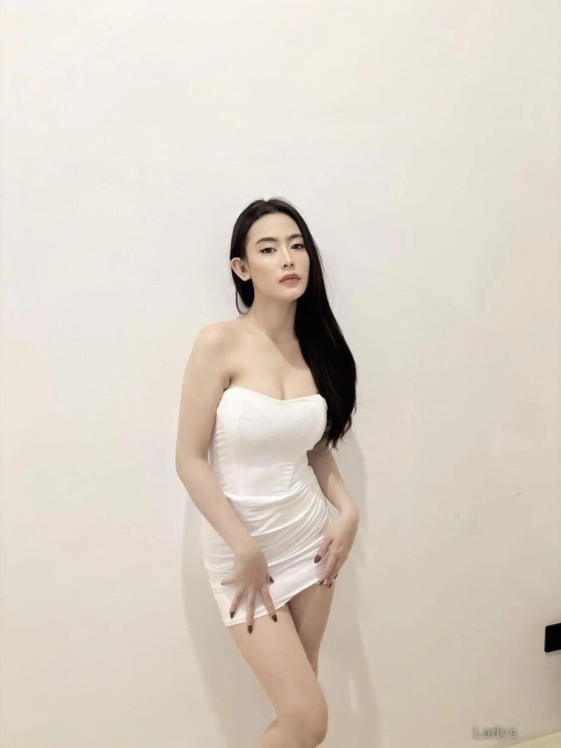 April, 24 years beautiful nude Jakarta escorts girl, height 168 sm, Weight  kg