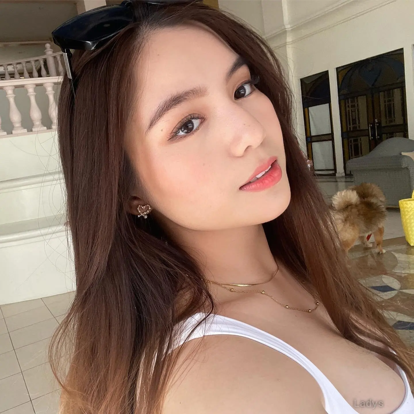 Dessy, 24 years beautiful nude Jakarta escorts girl, height 165 sm, Weight kg