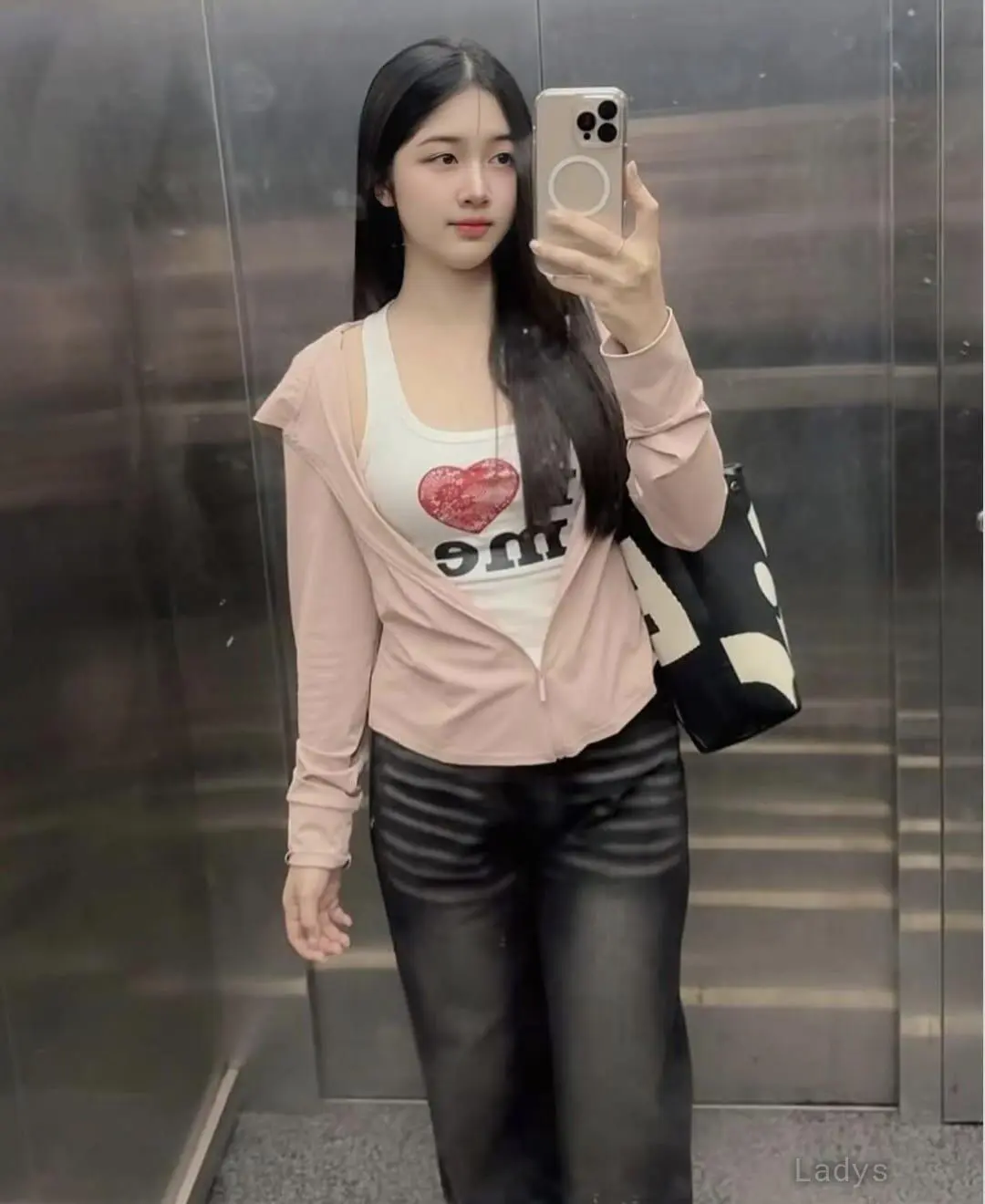 Ellena, 23 years beautiful nude Jakarta escorts girl, height 162 sm, Weight  kg