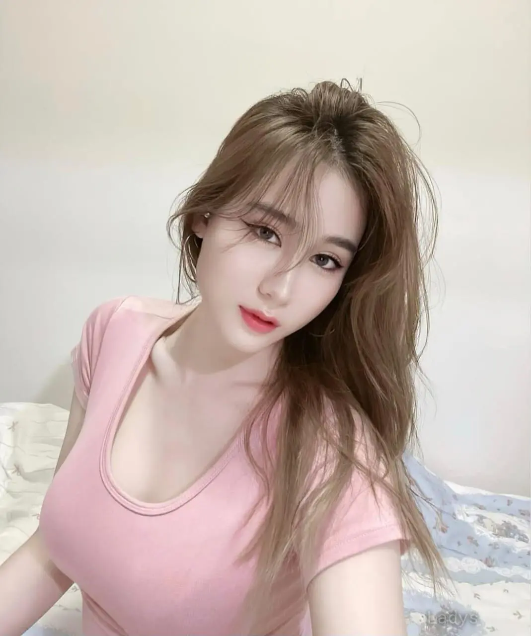 Geya Available, years beautiful nude Jakarta escorts girl, height sm, Weight kg