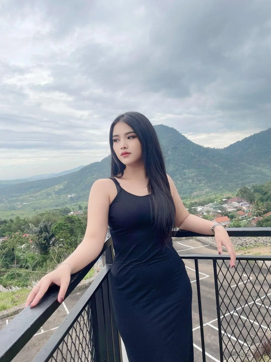 Jihan, 21 years beautiful nude Jakarta escorts girl, height 165 sm, Weight kg