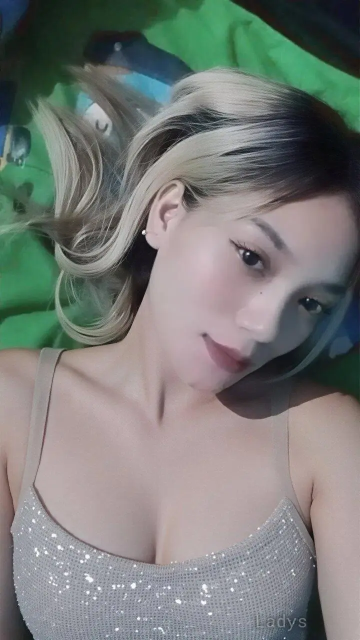 Liani, 24 years beautiful nude Jakarta escorts girl, height 158 sm, Weight  kg