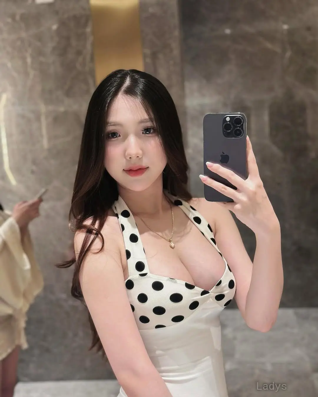 Sella, 23 years beautiful nude Jakarta escorts girl, height 160 sm, Weight kg