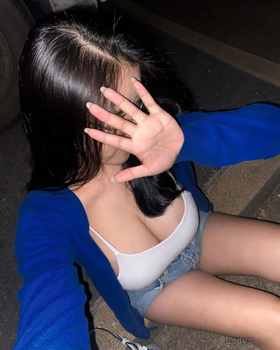 Shasa, 23 years beautiful nude Jakarta escorts girl, height 159 sm, Weight kg