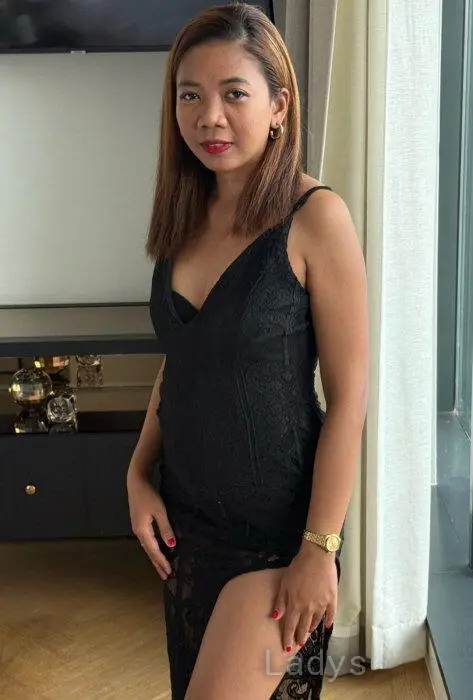 Sherly, 29 years beautiful nude Jakarta escorts girl, height 158 sm, Weight 58 kg