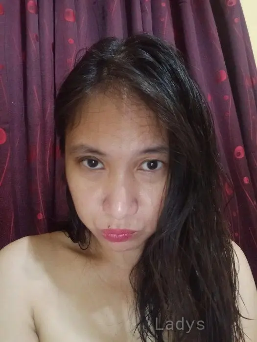 Vanessa Wilde, 39 years beautiful nude Jakarta escorts girl, height 158 sm, Weight 48 kg