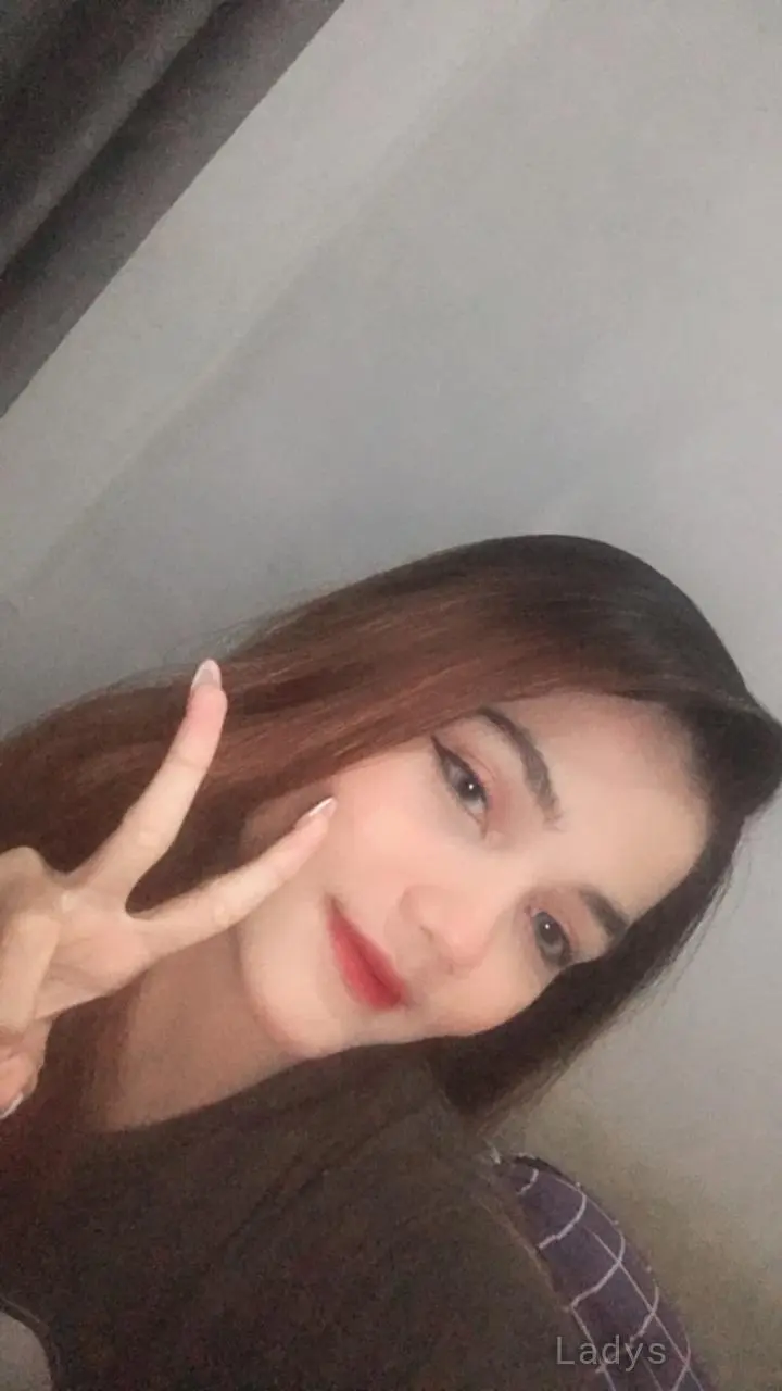Via Christina, 23 years sexy toples Jakarta scorts girl, height 160 sm, Weight  kg