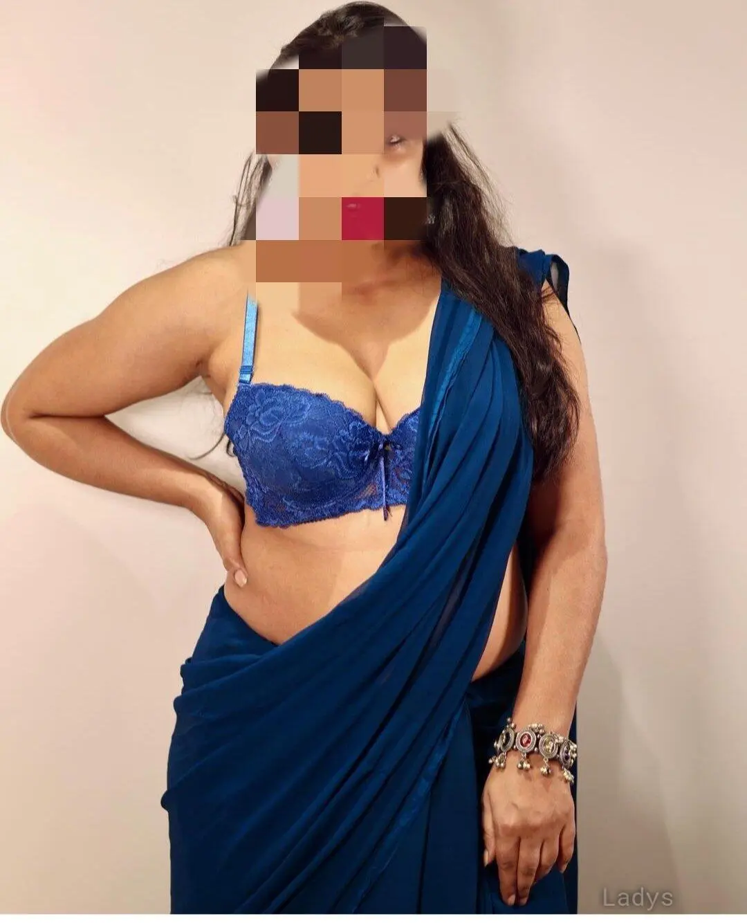 Elliana, 29 years old Jalandhar escort girl with big tits, height 156 sm, Weight  kg