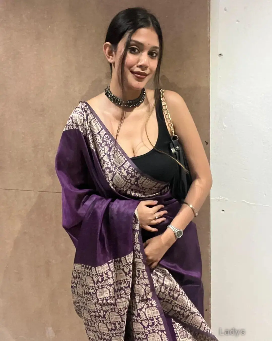 Punam, 24 years beautiful nude Jamnagar escorts girl, height 154 sm, Weight kg