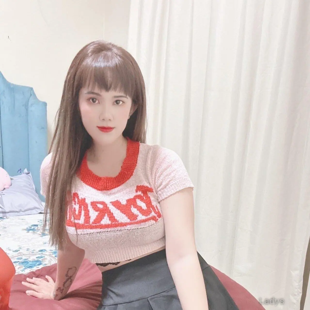 Nana, 25 years old Jeddah escort girl with big tits, height 168 sm, Weight  kg