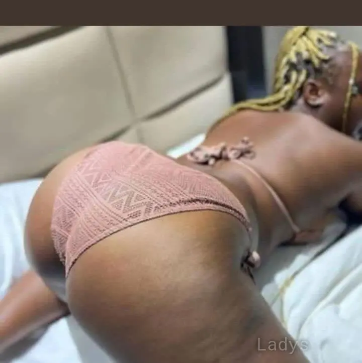 Role, 26 years old Jeddah escort girl with big tits, height 165 sm, Weight  kg