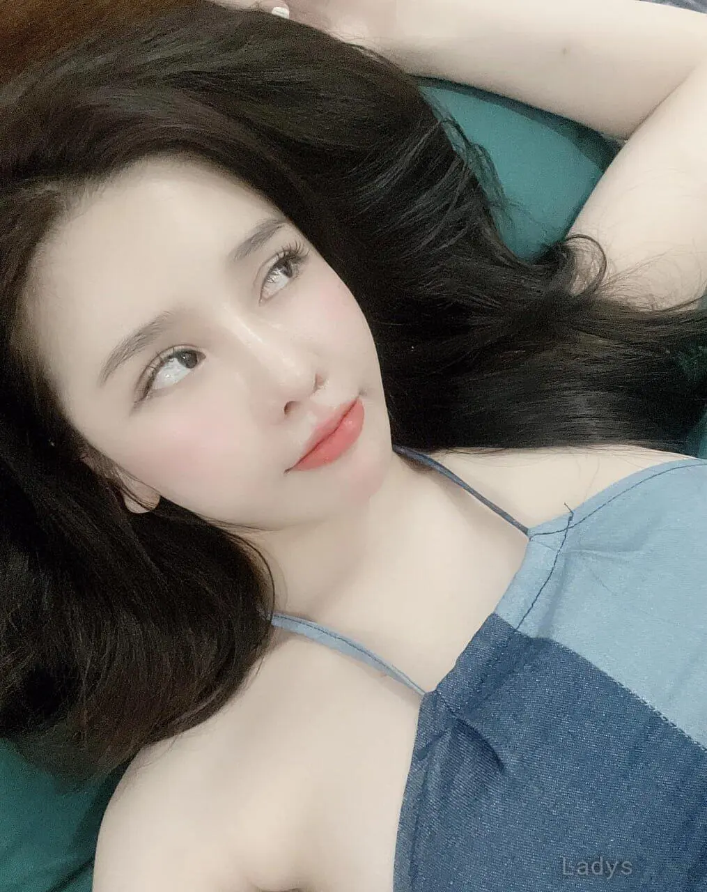 Alina, 20 years beautiful nude Jeddah escorts girl, height 162 sm, Weight kg