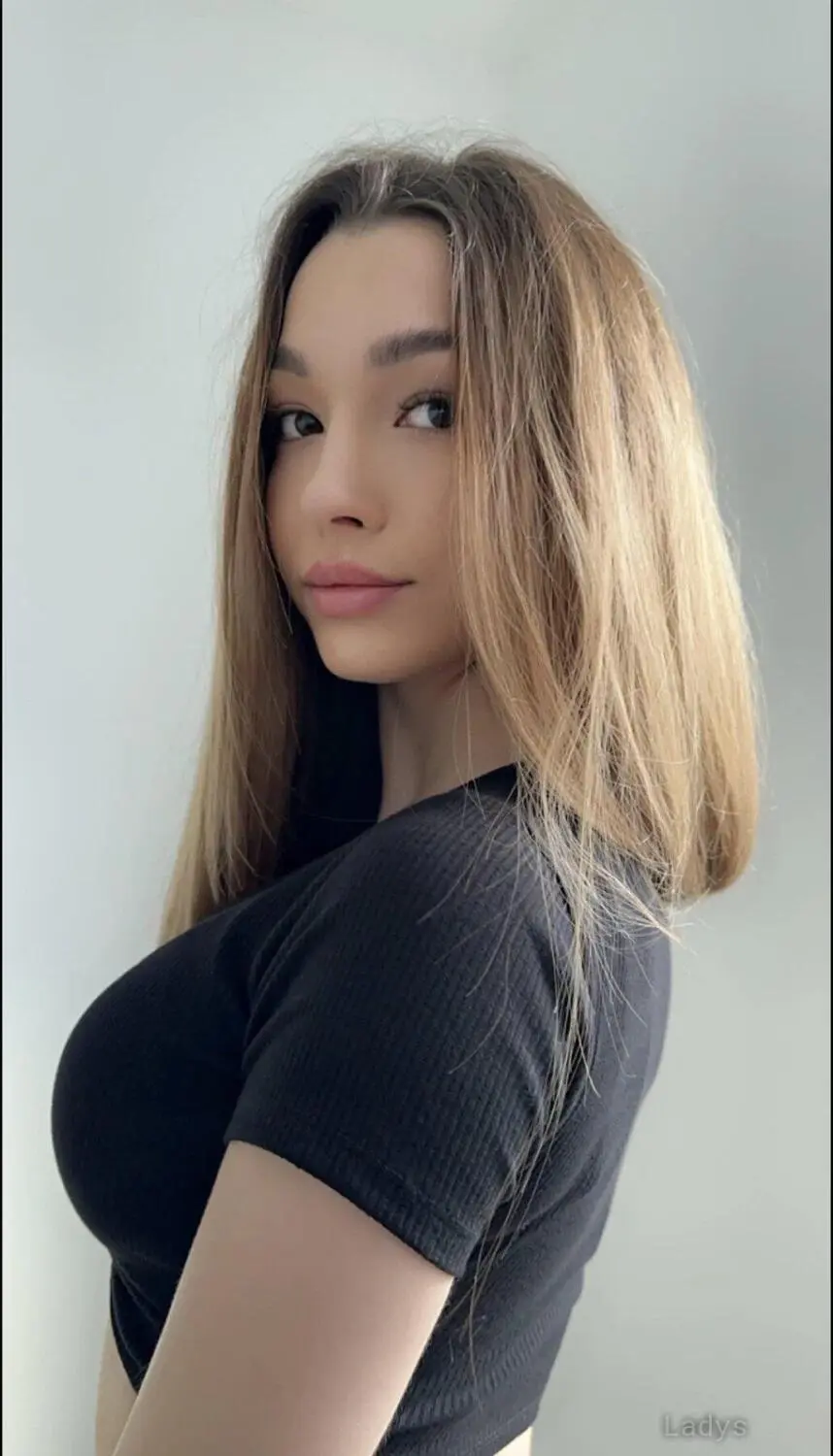 Jeddah, 20 years beautiful nude Jeddah escorts girl, height 170 sm, Weight kg