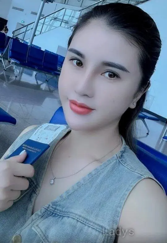 Maria, 22 years beautiful nude Jeddah escorts girl, height 167 sm, Weight kg