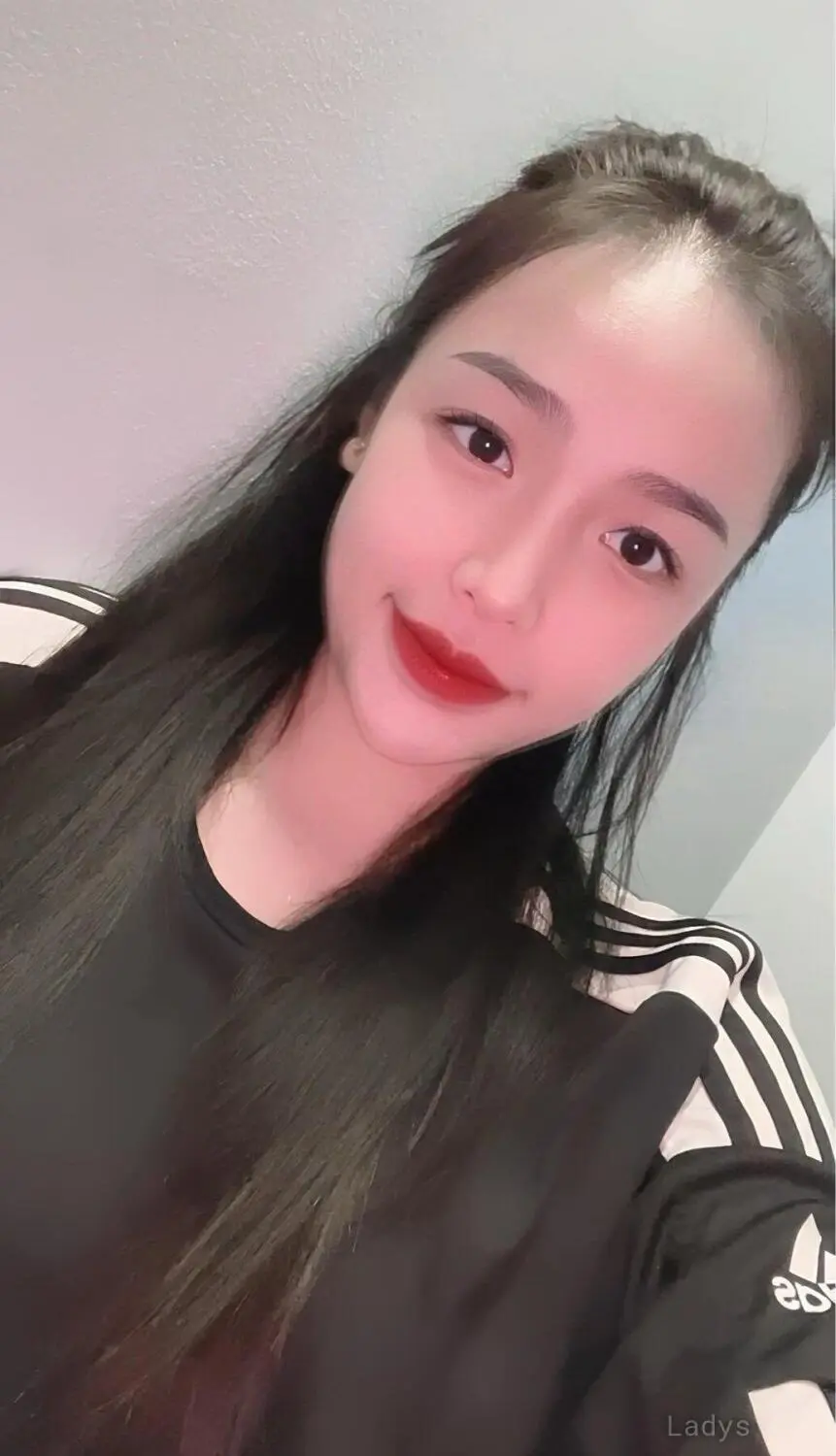 Jangmi, 23 years sexy toples Jeddah scorts girl, height 167 sm, Weight  kg