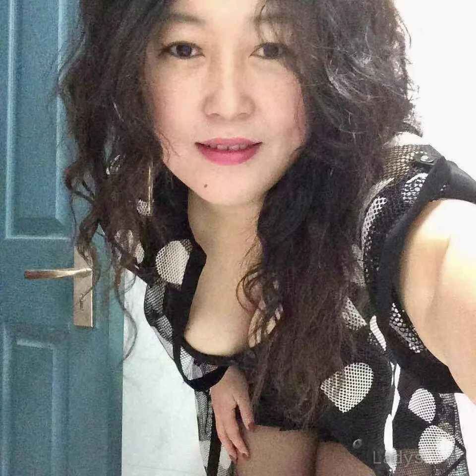 Ava, 45 years beautiful nude Jiaxing escorts girl, height 165 sm, Weight kg