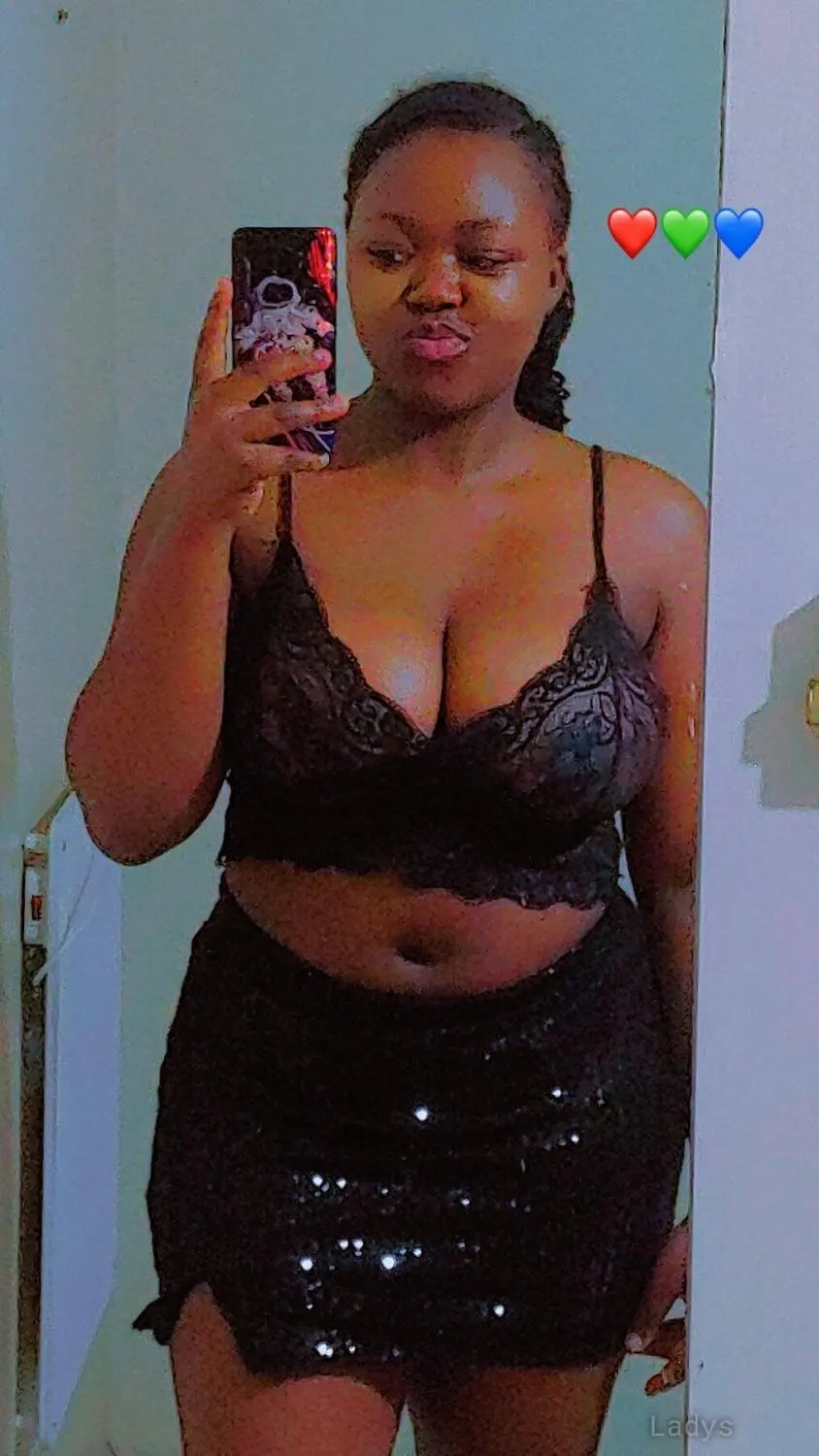Angel, 22 years beautiful nude Johannesburg escorts girl, height sm, Weight kg