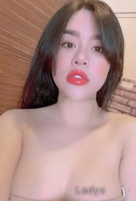 DiemMy, 24 years asian escorts girl, height 162 sm, Weight  kg, Juffair eacort