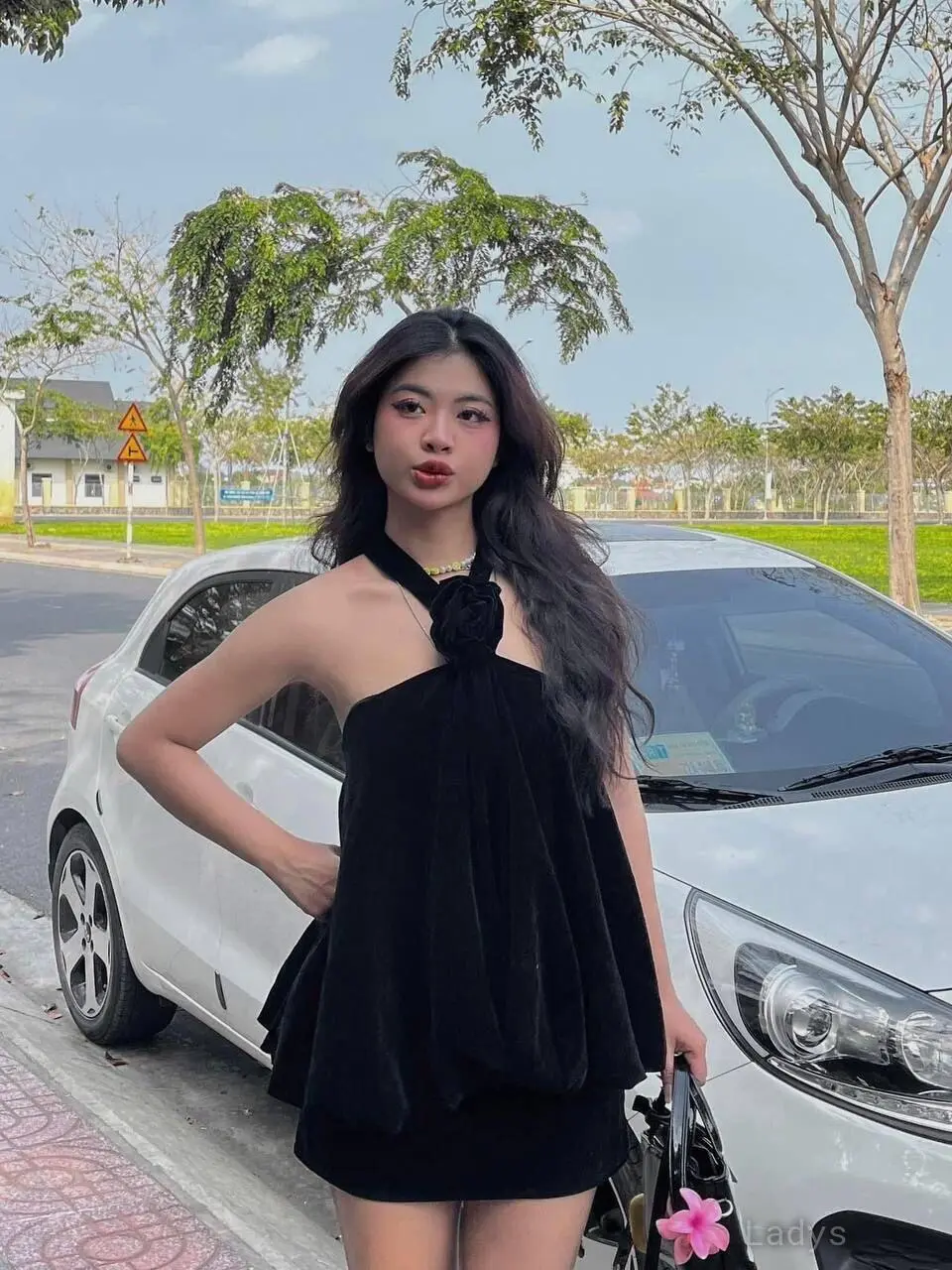 Maika, 24 years asian escorts girl, height 162 sm, Weight kg, Juffair eacort