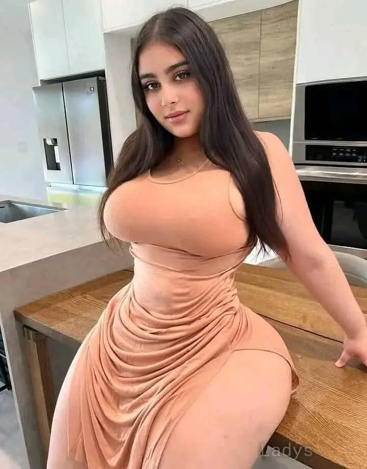 Anna, 25 years old Juffair escort girl with big tits, height 165 sm, Weight kg