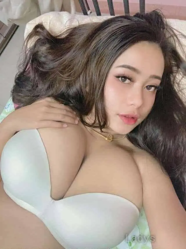 Sophia, 24 years old Juffair escort girl with big tits, height 164 sm, Weight  kg