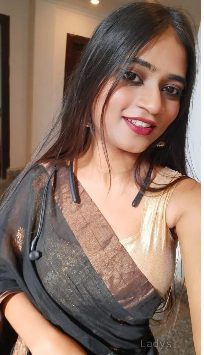Kalyan, 22 years old Kalyan Dombivli escort girl with big tits, height 154 sm, Weight  kg