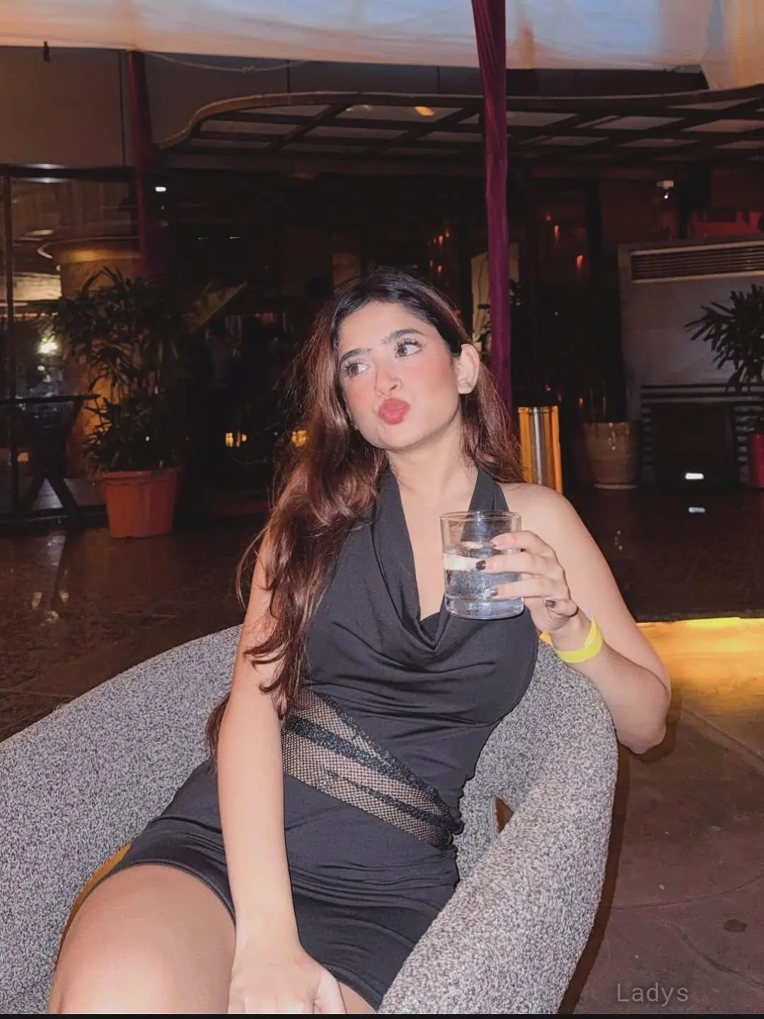 Saanvi, 21 years old Kalyan Dombivli escort girl with big tits, height 153 sm, Weight kg