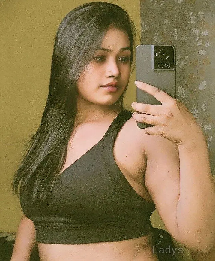 Priya, 25 years beautiful nude Kalyan Dombivli escorts girl, height 170 sm, Weight  kg