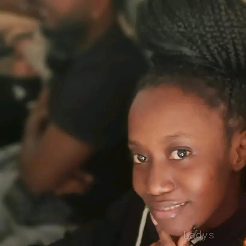 Mia, 19 years old Kampala escort girl with big tits, height 160 sm, Weight kg