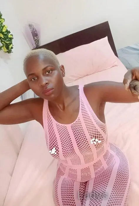 Emaikah, 27 years beautiful nude Kampala escorts girl, height 145 sm, Weight 65 kg