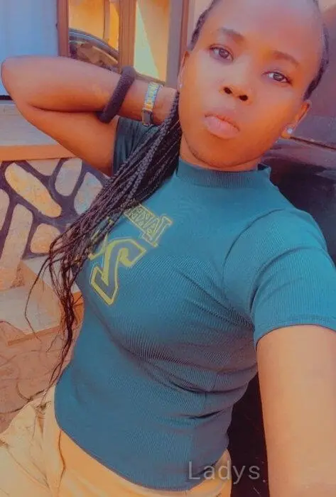 Recho, 25 years beautiful nude Kampala escorts girl, height 163 sm, Weight 59 kg